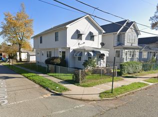 40 Hillcrest Ave, Iselin, NJ 08830
