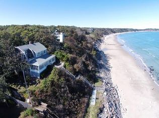 37 Manomet Ave, Plymouth, MA 02360