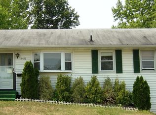 5929 Natasha Dr, College Park, MD 20740