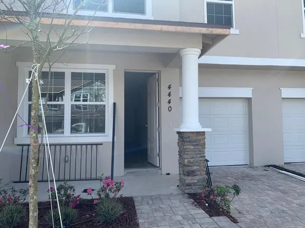 4440 Summer Flowers Pl, Kissimmee, FL 34746
