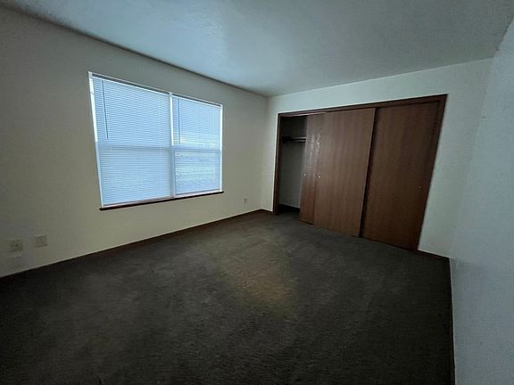5th image of 219 Tanglewood Dr APT A