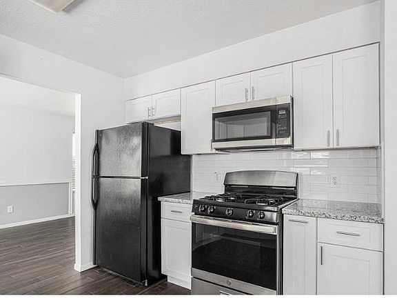 3rd image of 18339 River Sage Dr