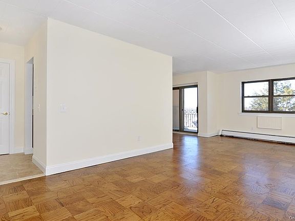 2nd image of 505 White Plains Rd APT 3G