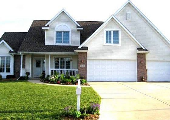 1st image of 2134 Essex Dr