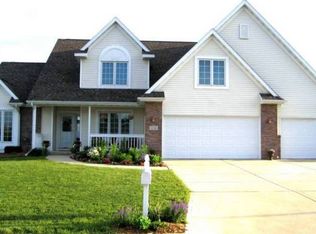 2134 Essex Dr, Sun Prairie, WI 53590
