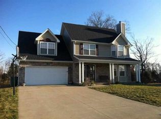 151 Portobello Rd, Radcliff, KY 40160