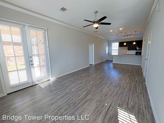 3rd image of 3214 Walden Breeze Ct