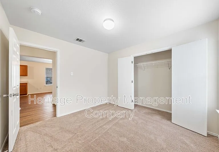 6402 Candleview Ct — Photo 25