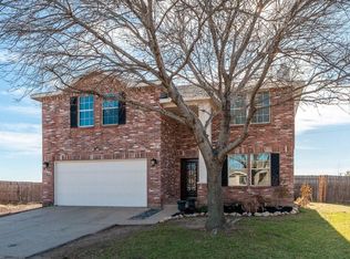 3825 German Pointer Way, Fort Worth, TX 76123