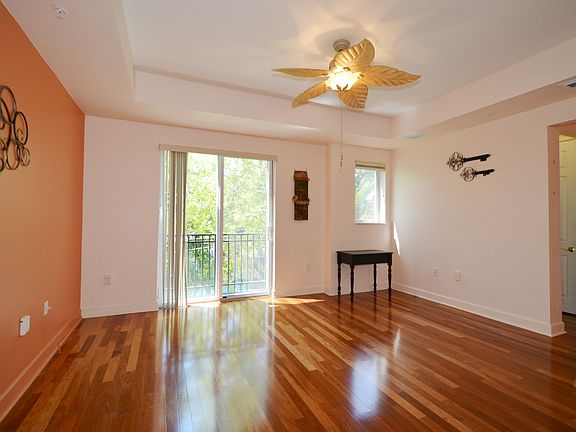 5th image of 3951 Coral Heights Way #1101