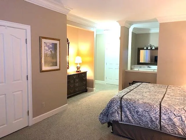 5400 Park Ave #302 — Photo 10