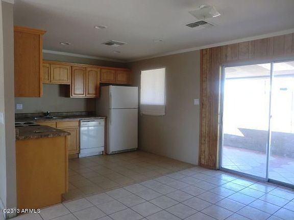 5th image of 3554 W Pinchot Ave