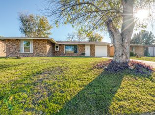 4502 Moana Dr, San Antonio, TX 78218