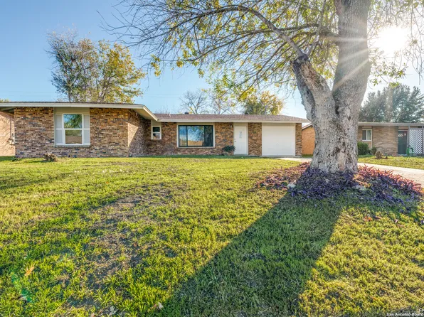 4502 Moana Dr., San Antonio, TX 78218