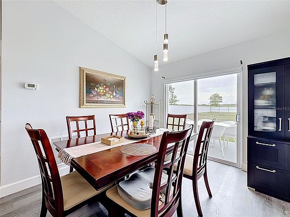 5th image of 13793 SW 100th Ln