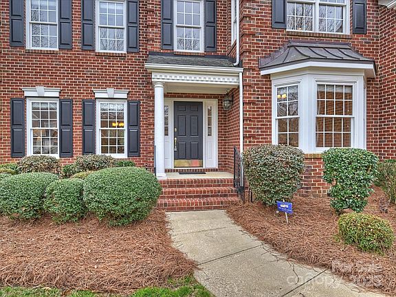 2nd image of 6042 Legacy Cir