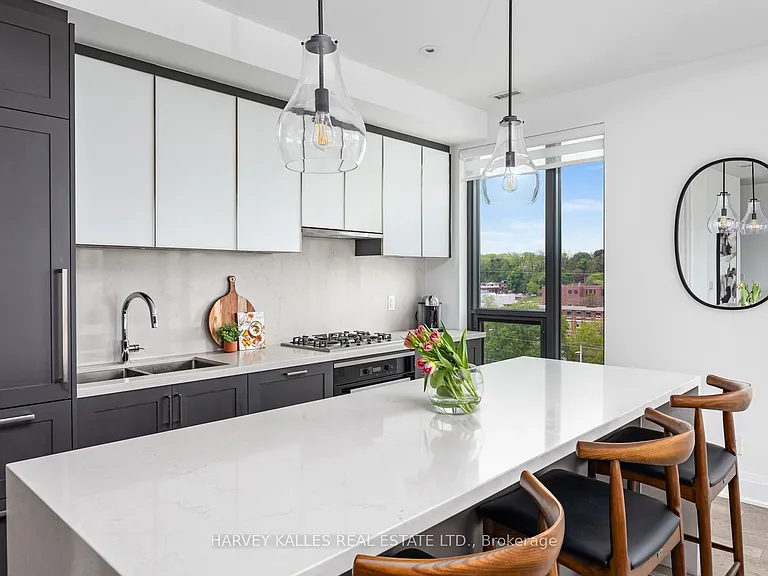 280 Howland Ave #GPH20 — Photo 10