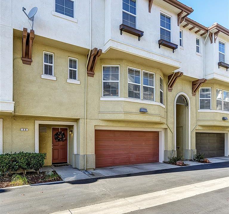 1st image of 40 Picasso Ct
