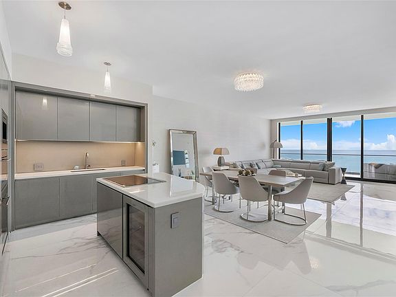 5th image of 18975 Collins Avenue #3401
