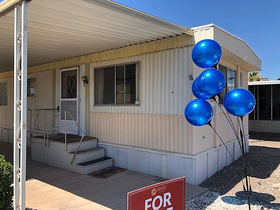 2nd image of 3833 N Fairview Ave #90