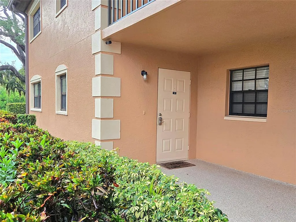 12900 Vonn Rd — Photo 2