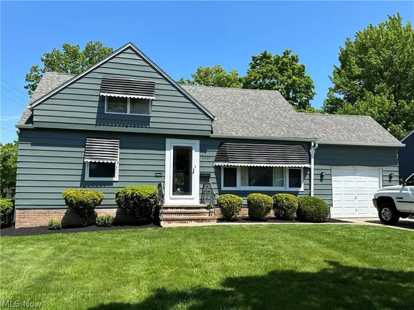 4959 N Barton Rd, Lyndhurst, OH 44124