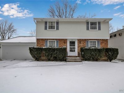 275 Clearfield Dr, Williamsville, NY, 14221