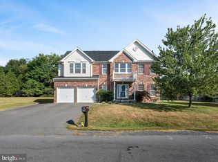 56 Calvert Cir, Bunker Hill, WV 25413
