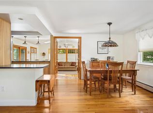 12 Fanning Ln, Smithfield, RI 02828