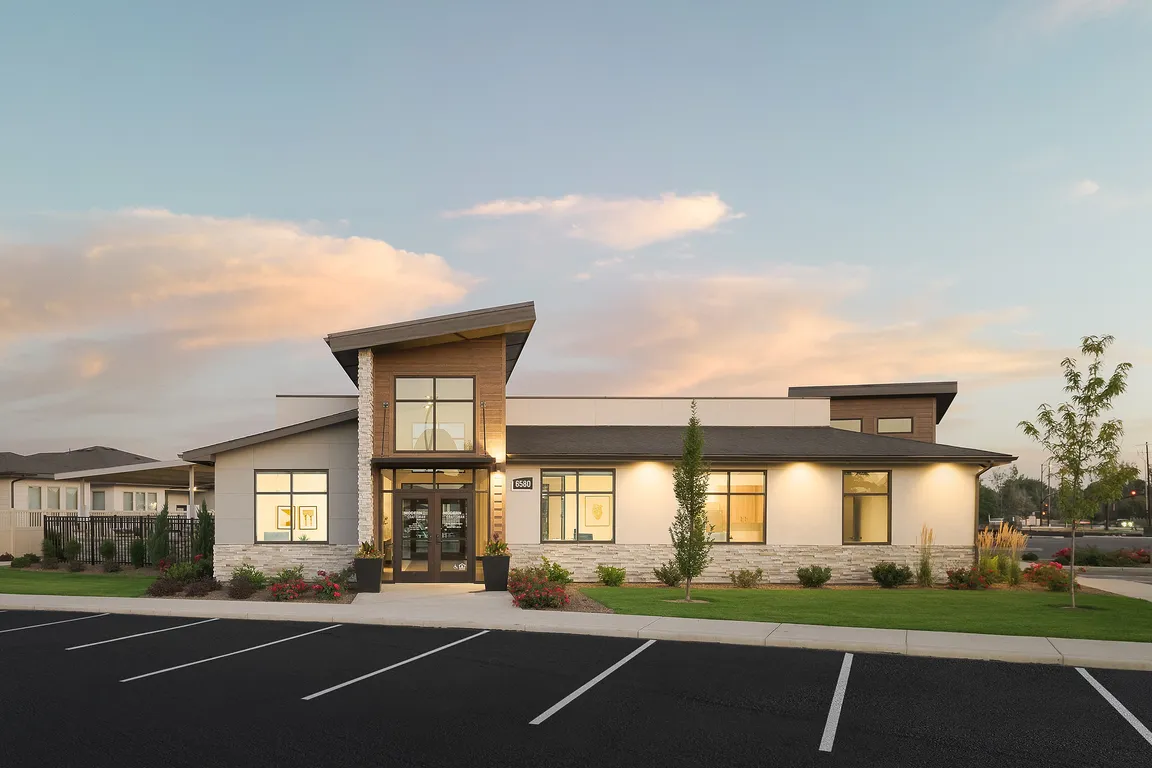 Office/Clubhouse/ Fitness Center