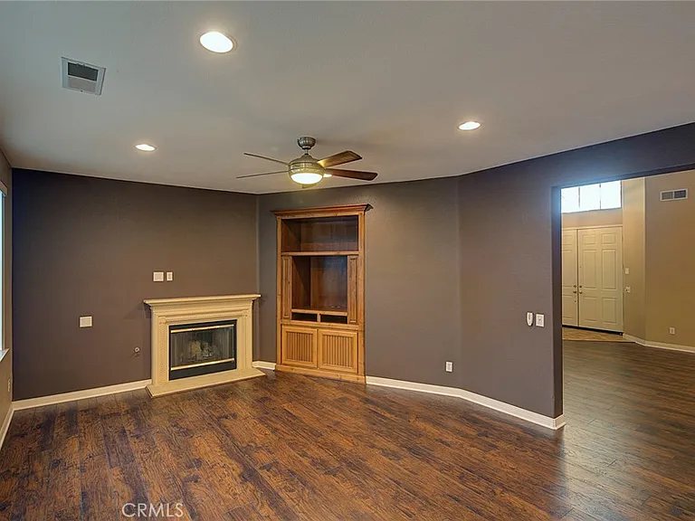 4520 Garden City Ln — Photo 7