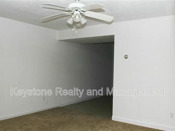 2nd image of 1375 Thompsonville Ln APT 1A