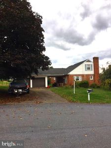 1912 Old Philadelphia Pike, Lancaster, PA, 17602