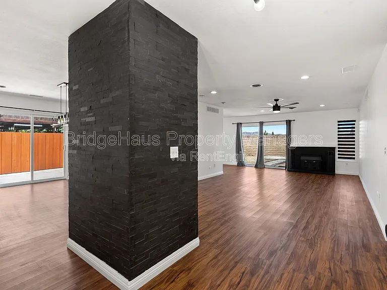 11004 Collinwood Dr — Photo 6