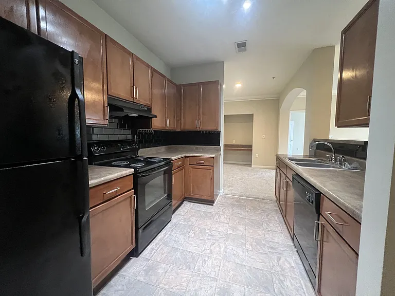 Wesley Kensington Apartments at Stonecrest — Photo 426