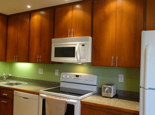 8064 Steven David Dr #4211, Strongsville, OH 44149