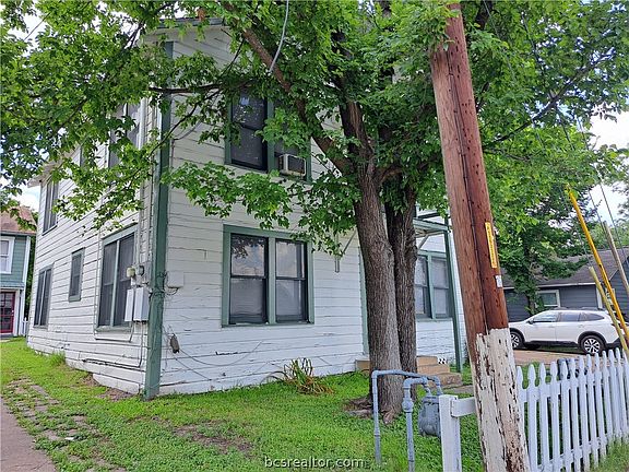 4th image of 402 Hill St #A-b