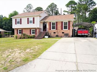 528 Carteret Pl, Fayetteville, NC 28311