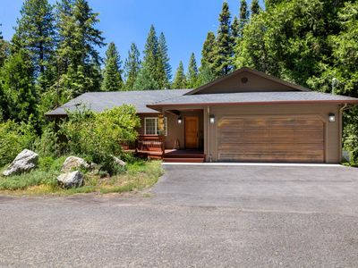 27040 Summerhill Dr, Pinecrest, CA, 95364