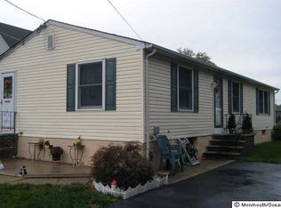33 Hart St, Hazlet Township, NJ 07734