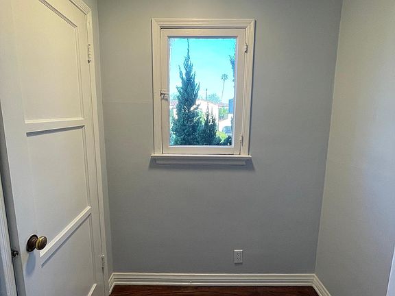 5th image of 125 N Harper Ave #125.5