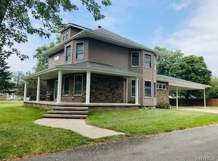 2545 Wilson Cambria Rd, Wilson, NY 14172