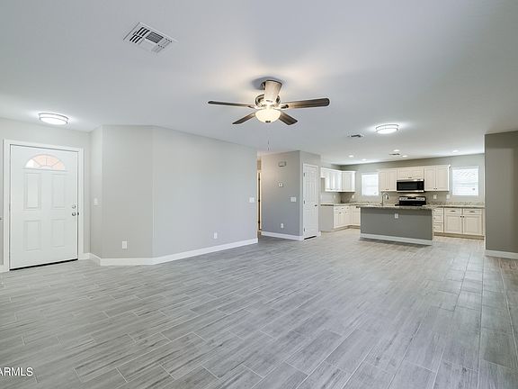 5th image of 1012 W Desert Sky Dr