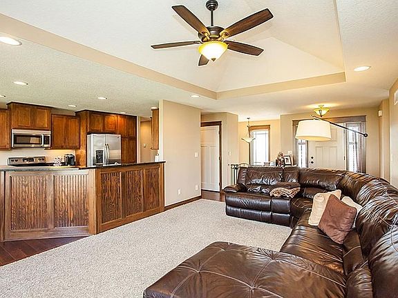 4th image of 4115 NE Briarwood Dr