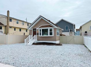 610 W Maple Ave, West Wildwood, NJ 08260