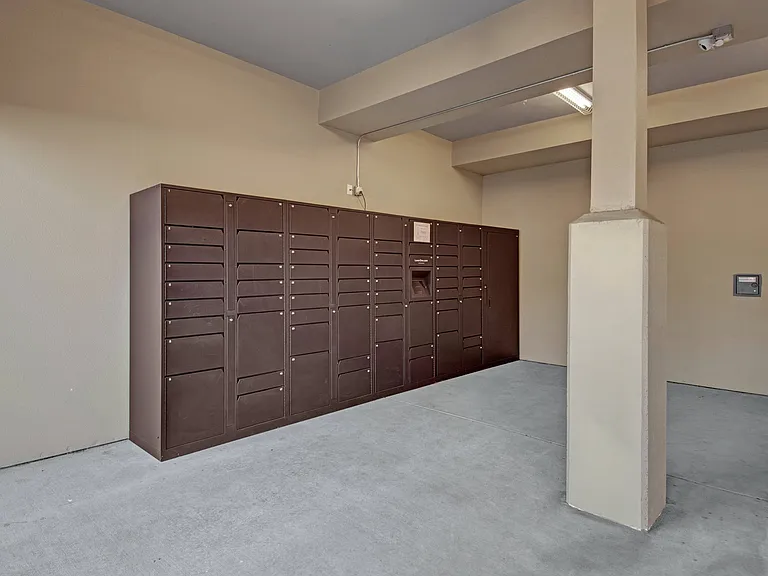 Element 170 Apartments — Photo 17