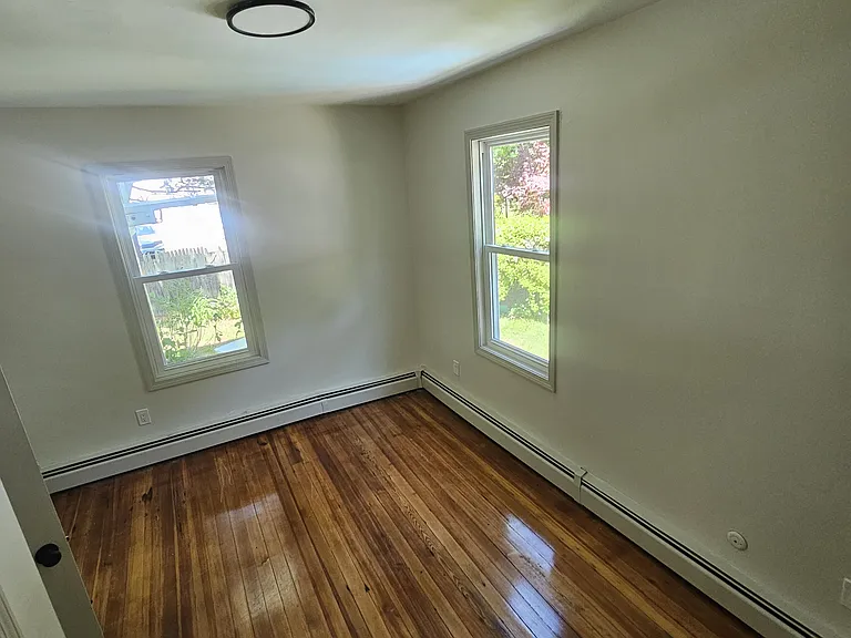 301 Stillwater Rd #3 — Photo 3