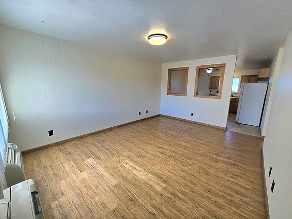 2nd image of 3016 Denver St APT 2