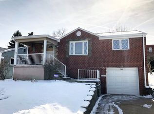618 Larose St, Pittsburgh, PA 15226