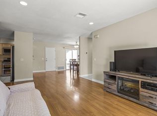 15218 Campus Park Dr APT D, Moorpark, CA 93021